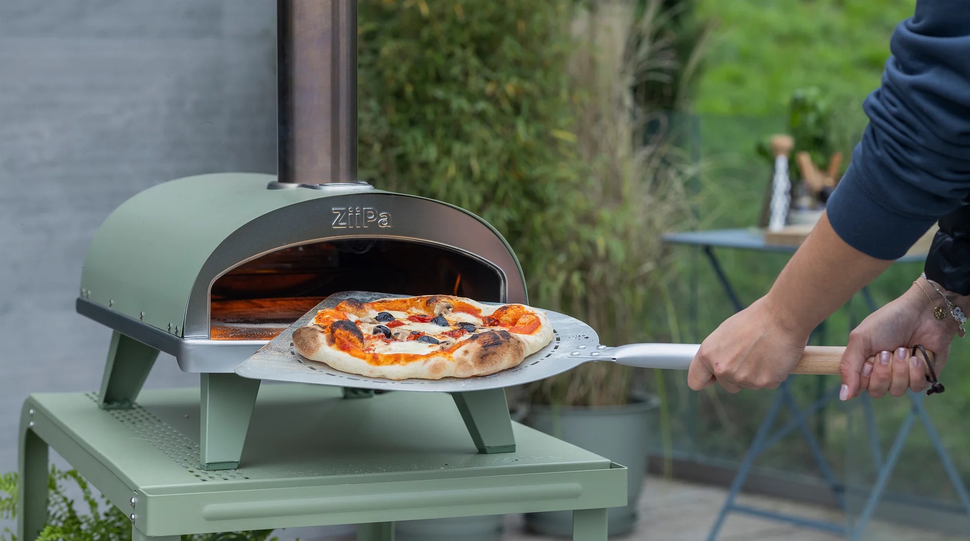 peletové pecena pizzu